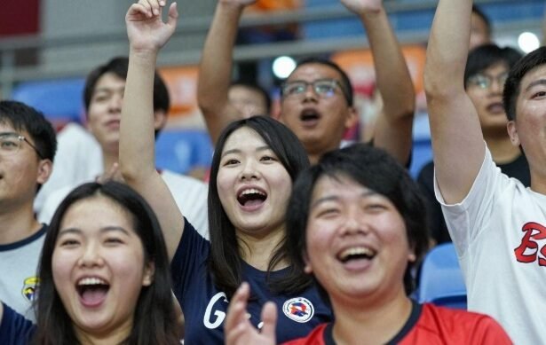 How Online Platforms Are Enhancing the Sports Fan Experience in Asia